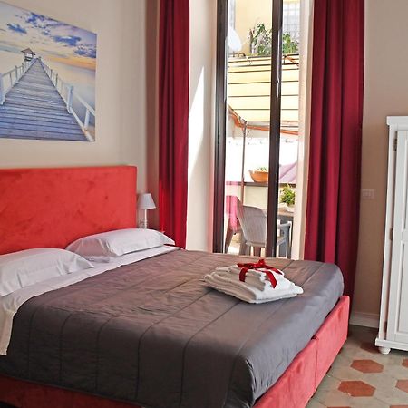 B&B Romeo Luxury Rooms Κατάνια Εξωτερικό φωτογραφία