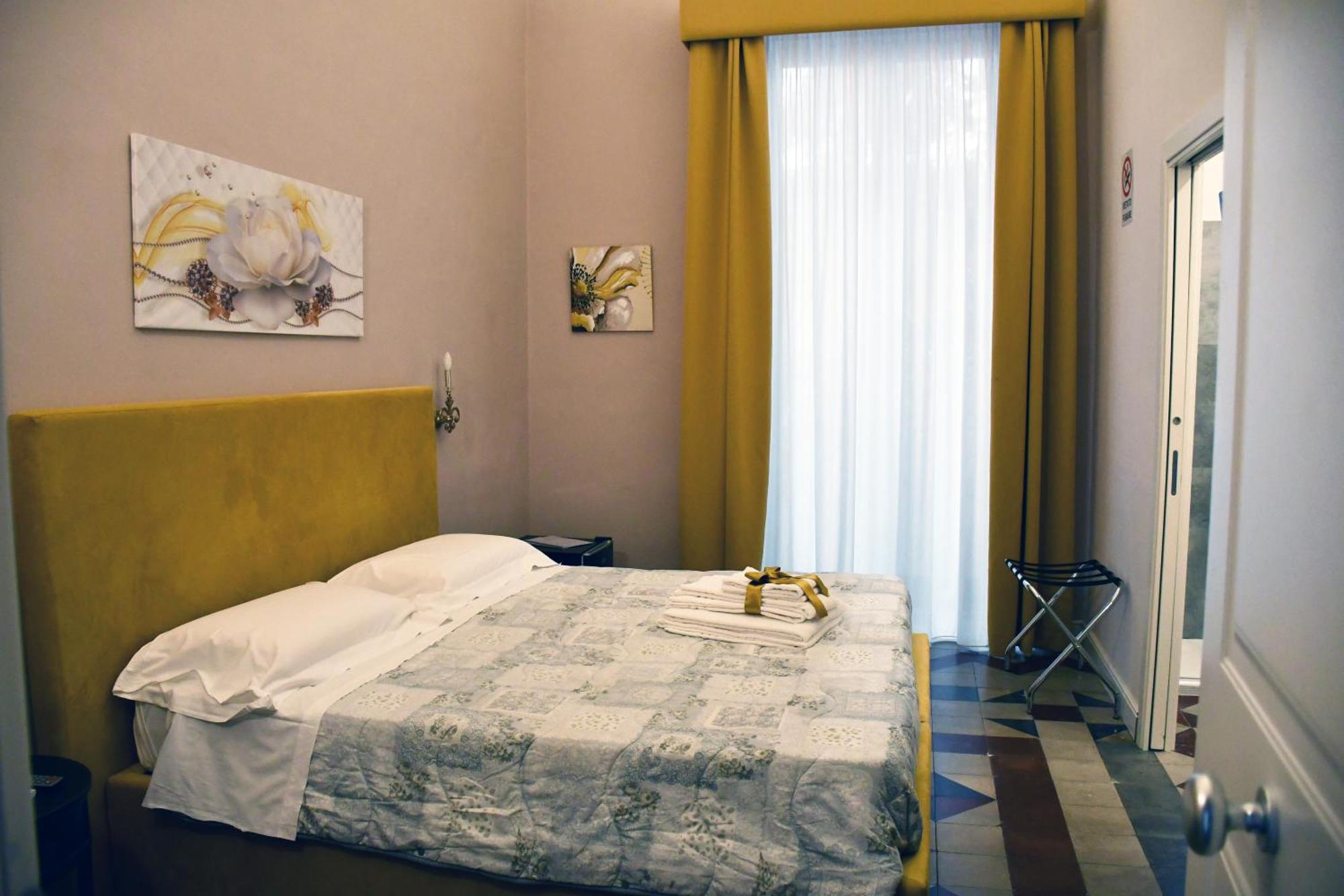 B&B Romeo Luxury Rooms Κατάνια Εξωτερικό φωτογραφία