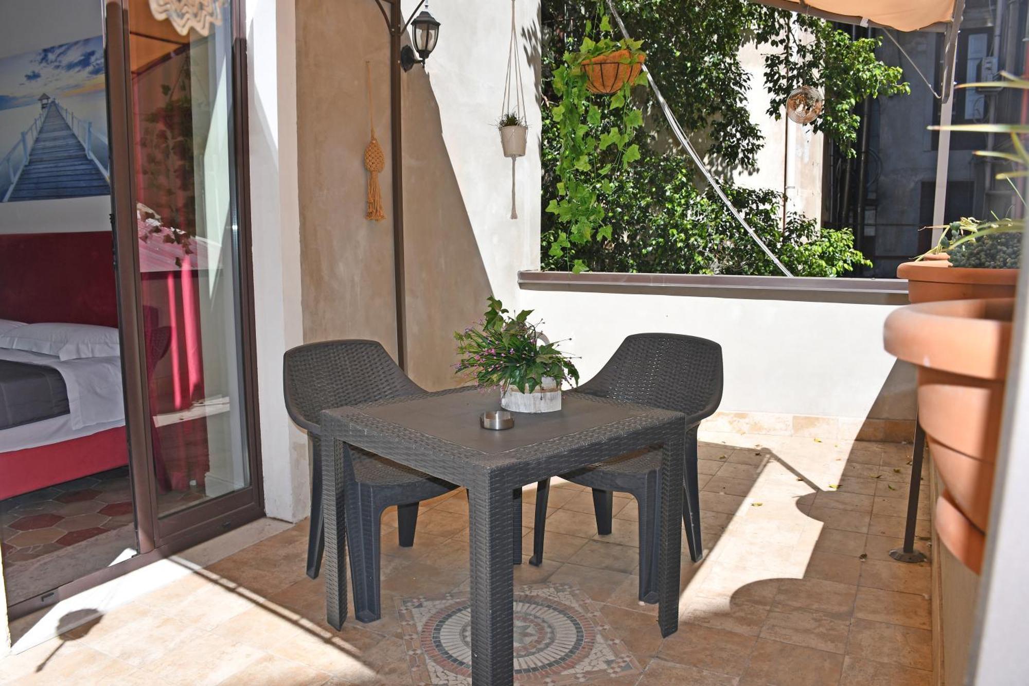 B&B Romeo Luxury Rooms Κατάνια Εξωτερικό φωτογραφία
